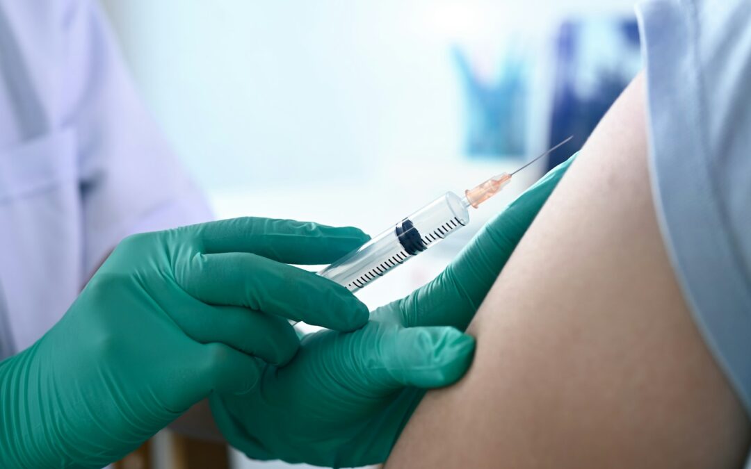 Stay Healthy Throughout Flu Season with Flu Shots and Expert Guidance